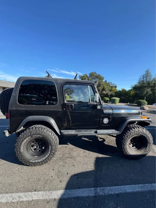 1993 Jeep YJ Wrangler - Image 2 of 10