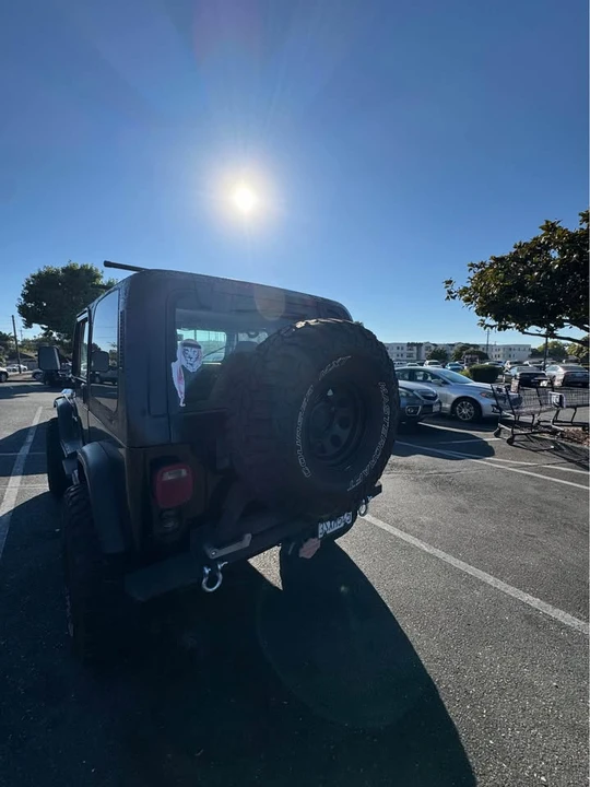 1993 Jeep YJ Wrangler - Image 5 of 10