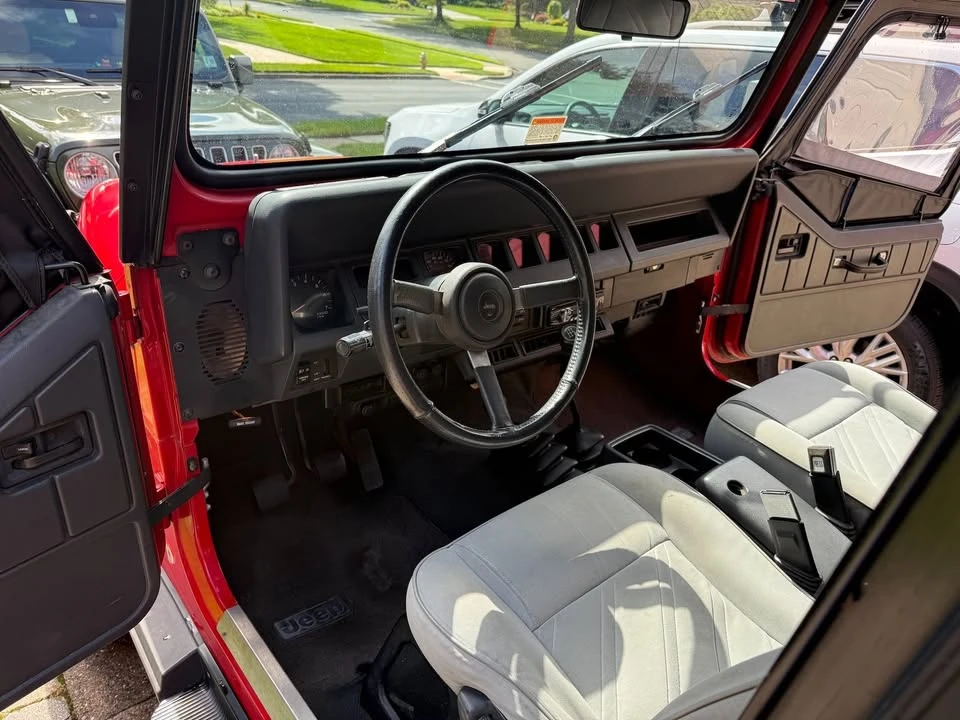 1993 Jeep YJ Wrangler - Image 6 of 18