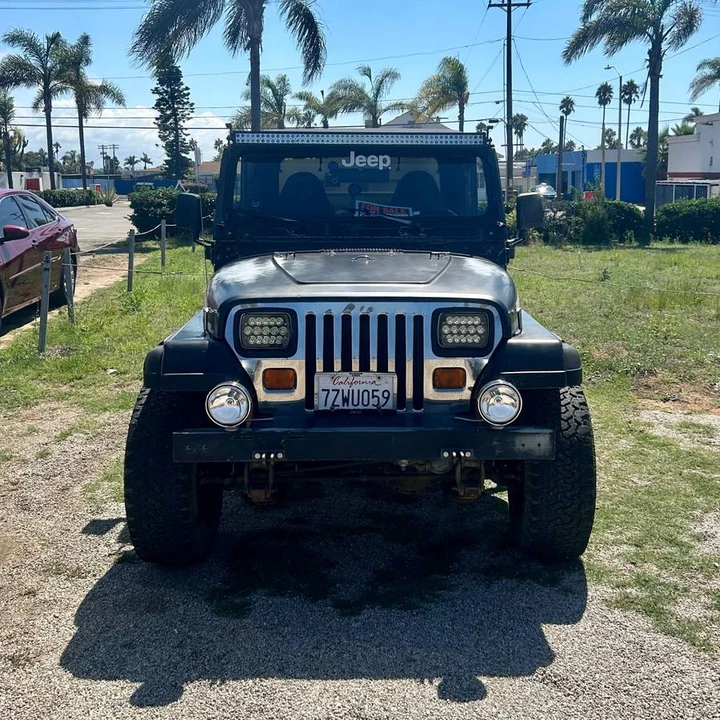 1993 Jeep YJ Wrangler - Image 2 of 4