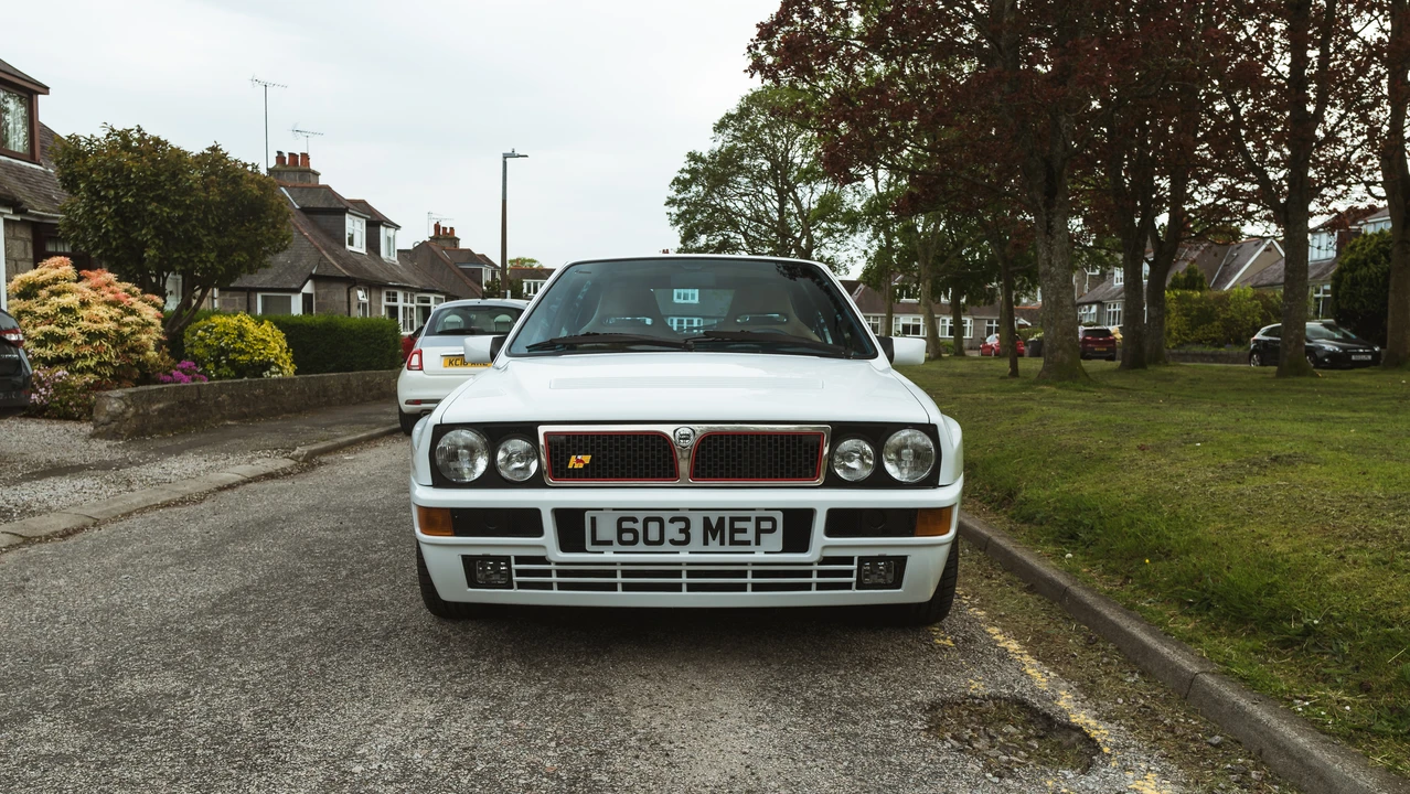 1994 Lancia Delta 1st Gen - Image 11 of 31