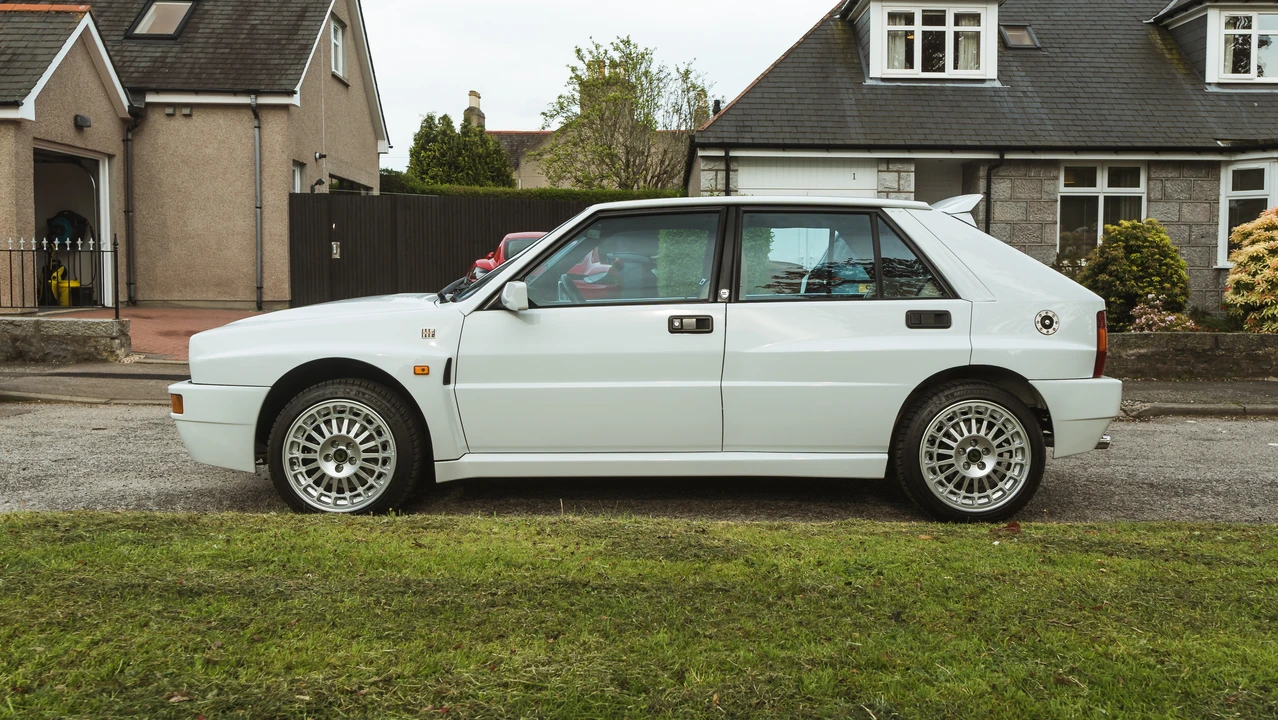 1994 Lancia Delta 1st Gen - Image 9 of 31