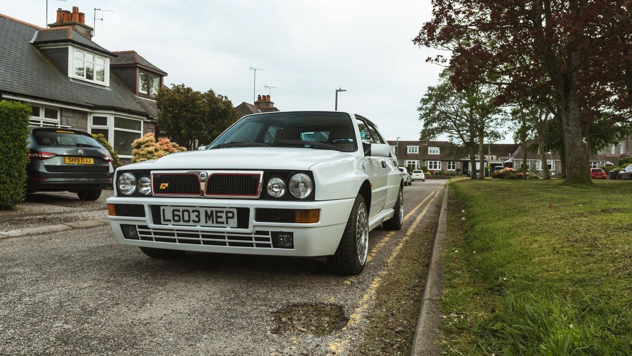 1994 Lancia Delta 1st Gen - Image 19 of 31