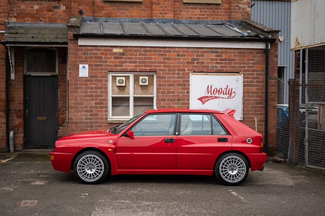 1993 Lancia Delta 1st Gen - Image 11 of 31