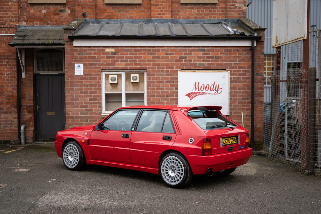 1993 Lancia Delta 1st Gen - Image 14 of 31
