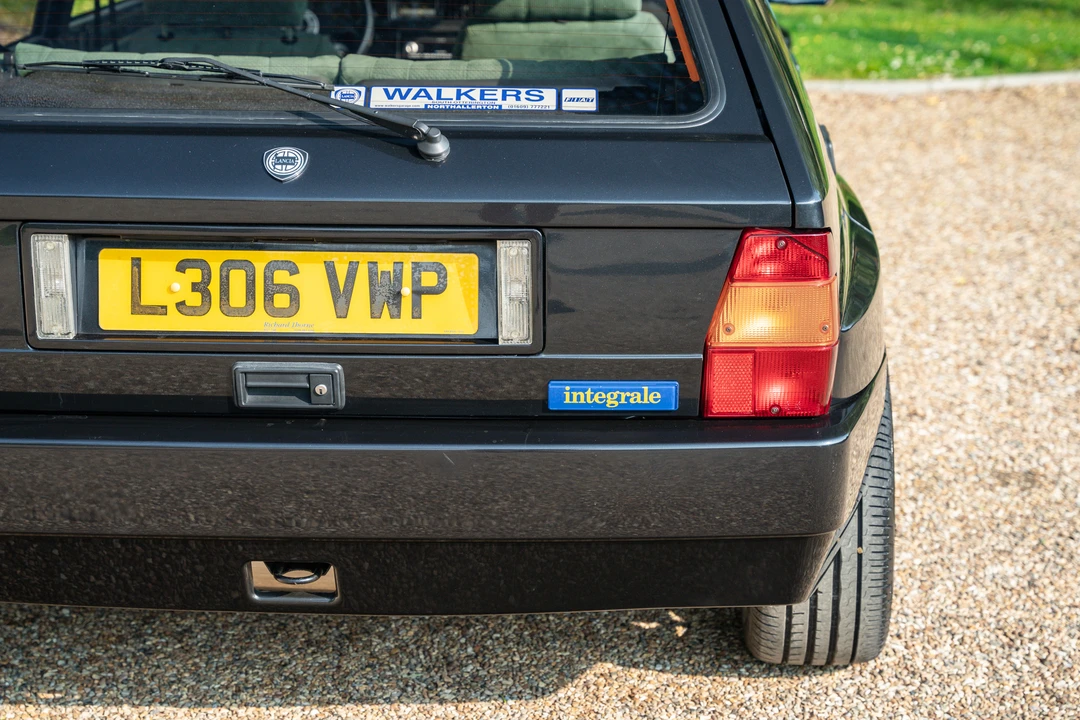 1993 Lancia Delta 1st Gen - Image 28 of 31