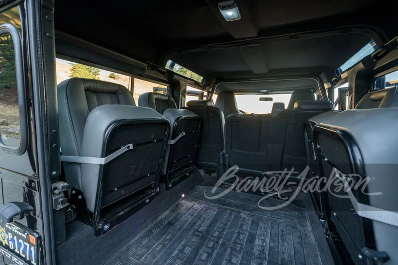 1993 Land Rover Defender 110 - Image 5 of 26