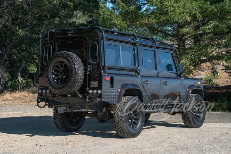 1993 Land Rover Defender 110 - Image 25 of 26