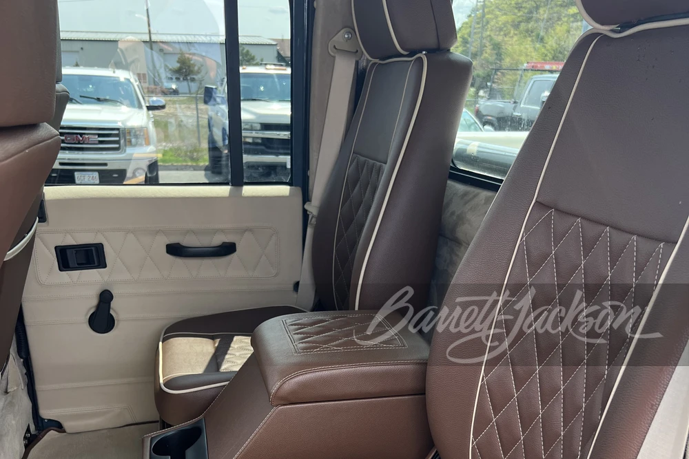 1993 Land Rover Defender 130 - Image 10 of 13