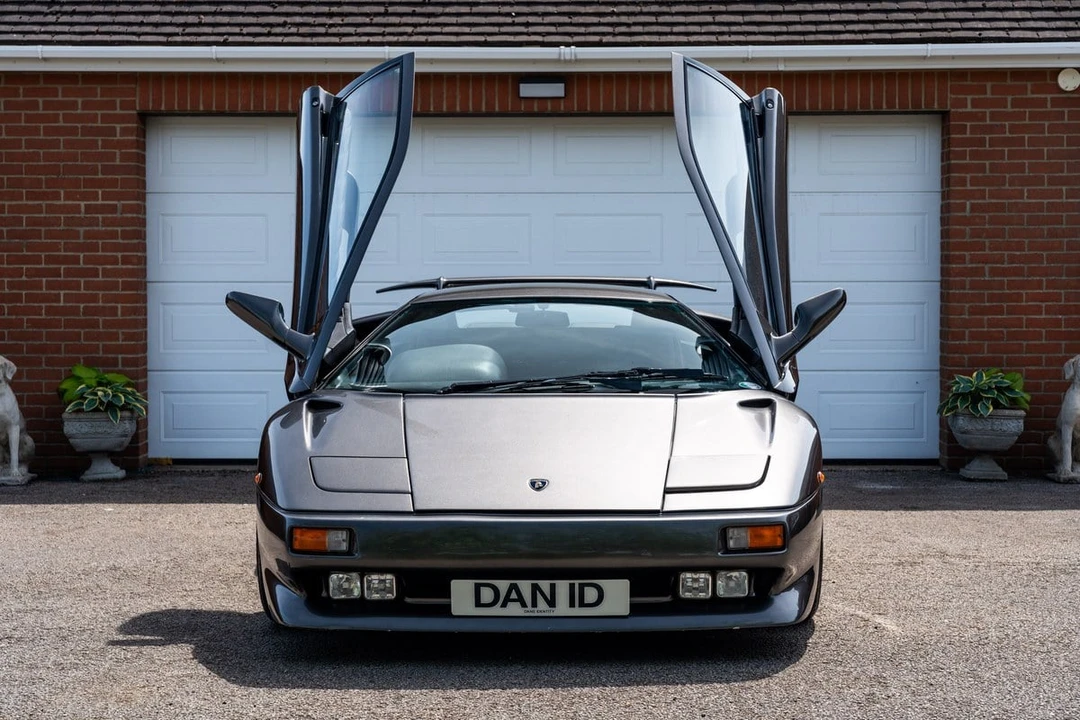 1993 Lamborghini Diablo - Image 3 of 30
