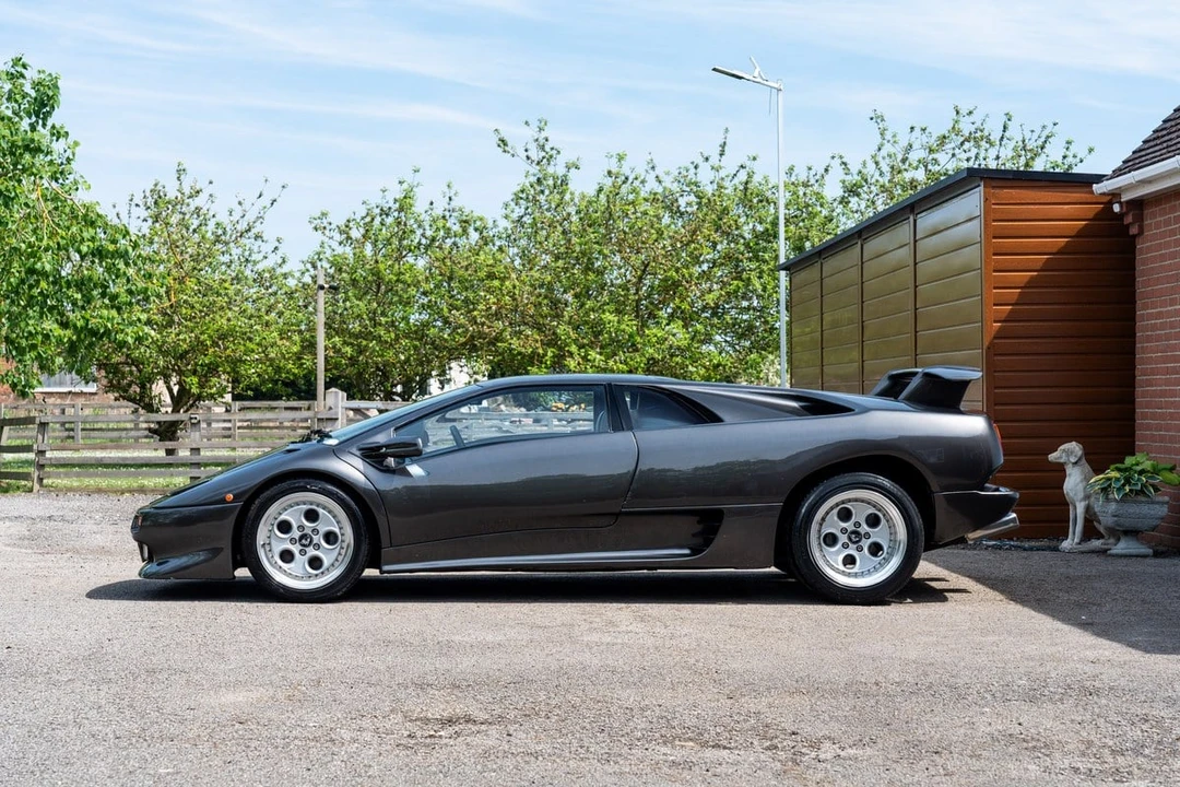 1993 Lamborghini Diablo - Image 13 of 30