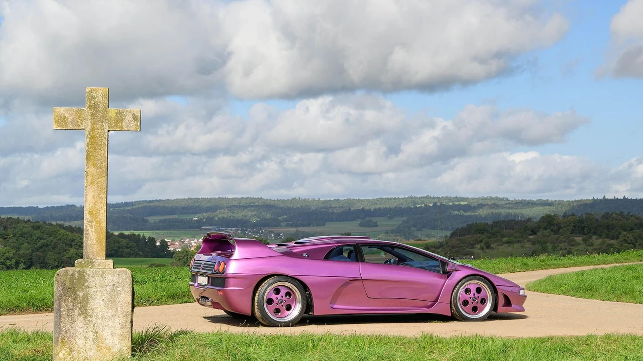 1993 Lamborghini Diablo - Image 12 of 31