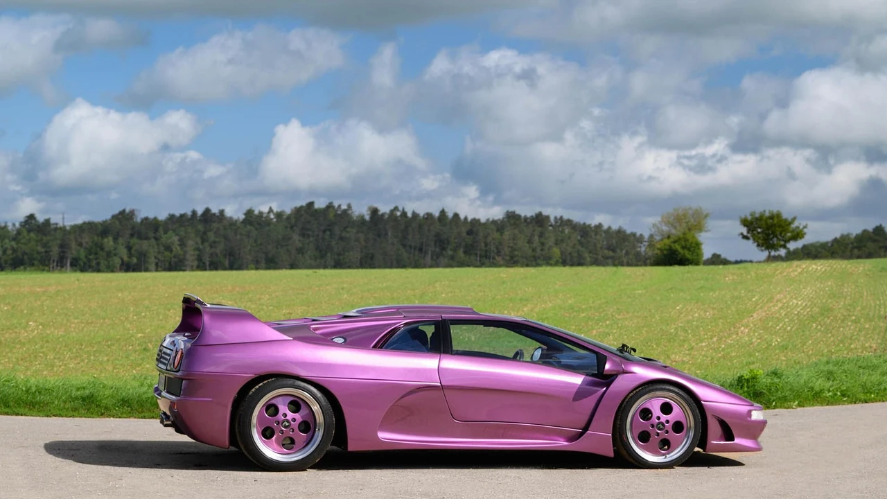 1993 Lamborghini Diablo - Image 17 of 31