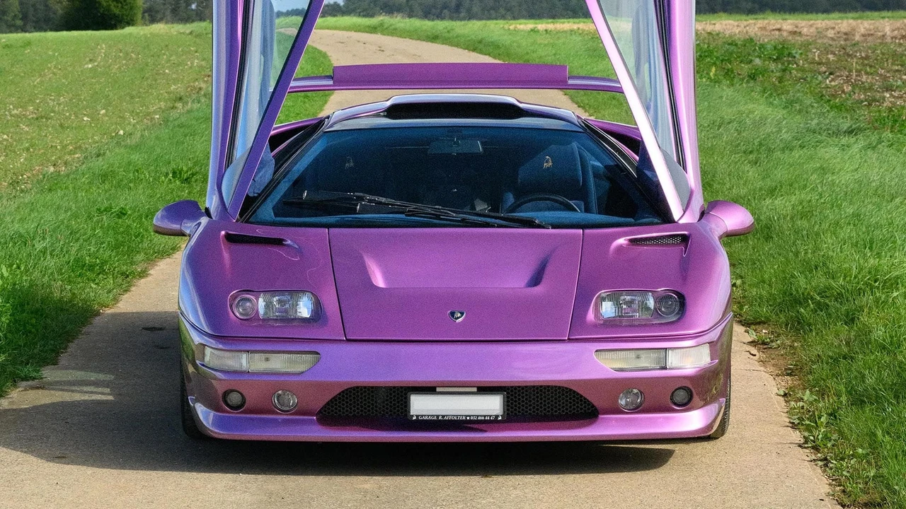 1993 Lamborghini Diablo - Image 13 of 31