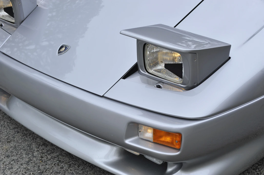 1993 Lamborghini Diablo VT - Image 18 of 20