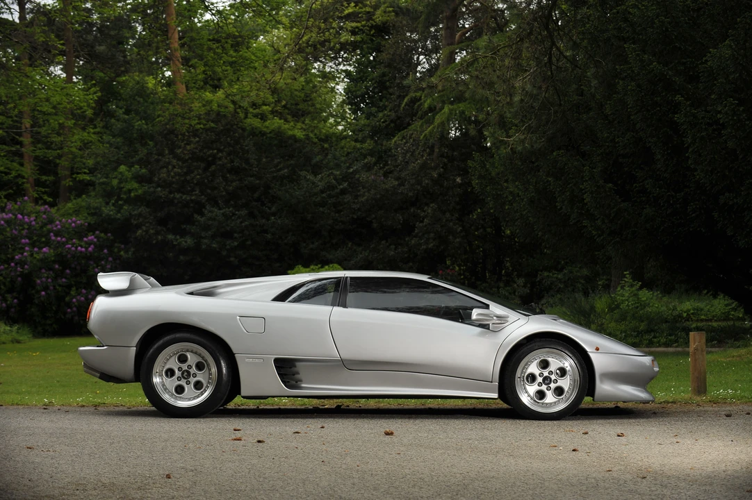 1993 Lamborghini Diablo VT - Image 11 of 20