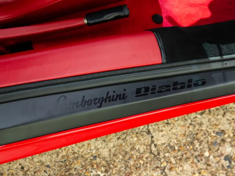 1993 Lamborghini Diablo - Image 15 of 31