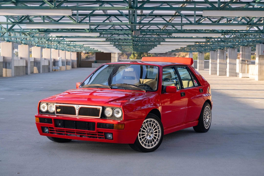 1993 Lancia Delta 1st Gen - Image 14 of 31