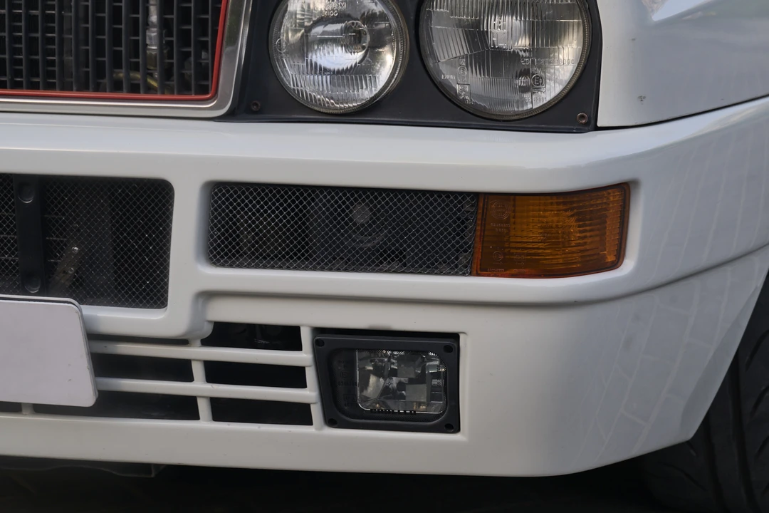 1993 Lancia Delta 1st Gen - Image 29 of 31