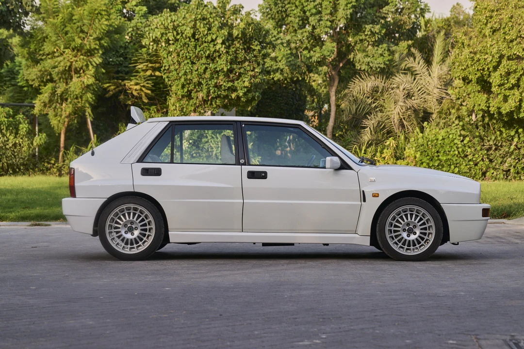1993 Lancia Delta 1st Gen - Image 17 of 31