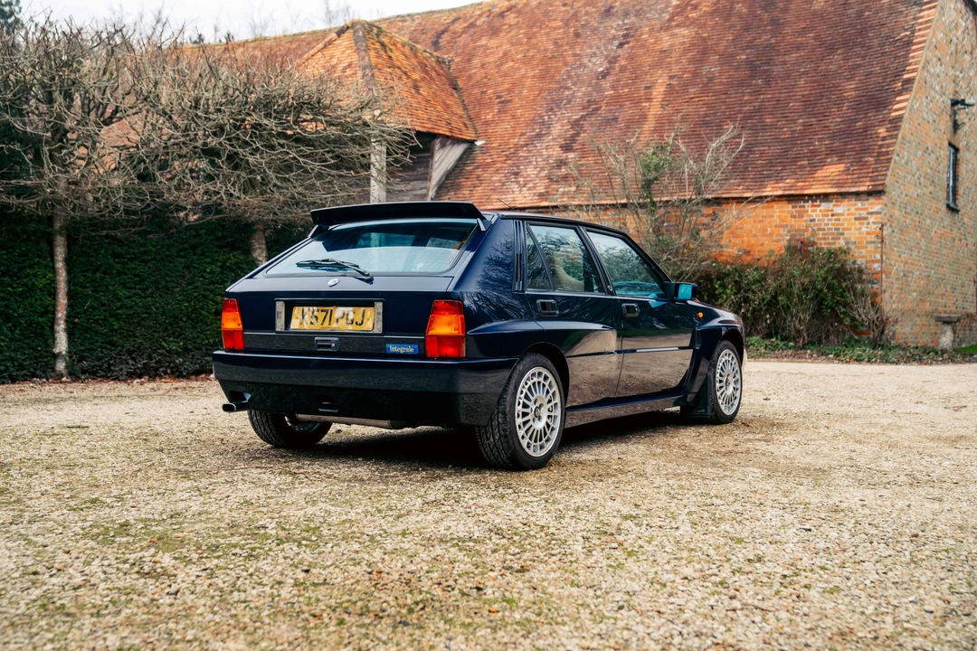 1993 Lancia Delta 1st Gen - Image 15 of 31
