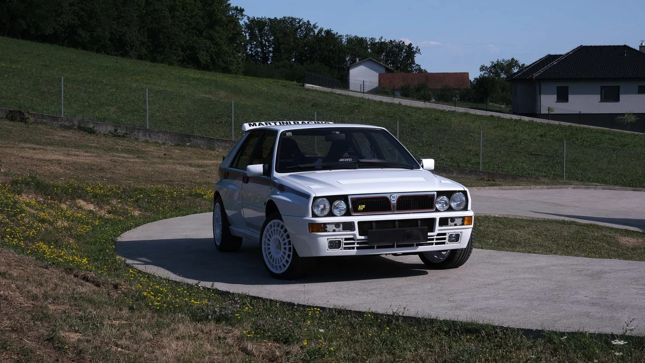 1993 Lancia Delta 1st Gen - Image 17 of 31