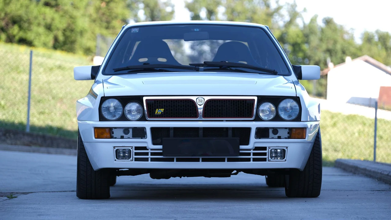 1993 Lancia Delta 1st Gen - Image 2 of 31
