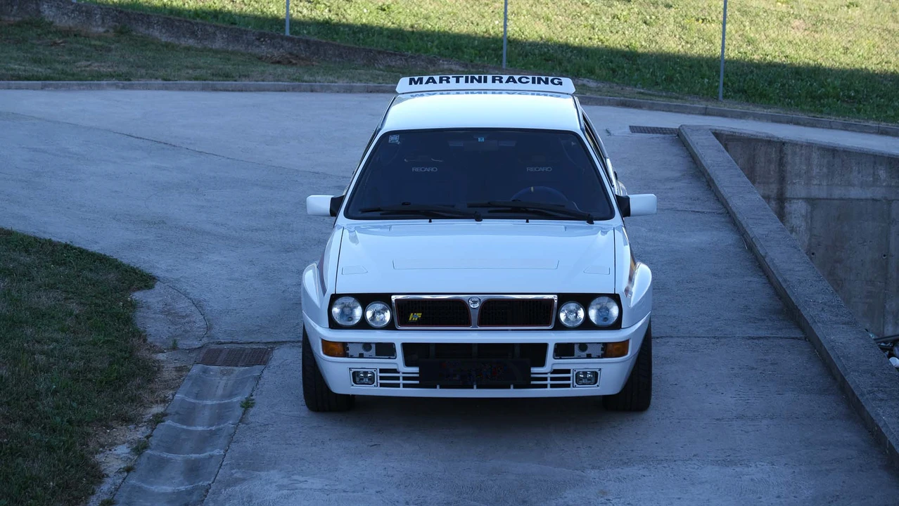 1993 Lancia Delta 1st Gen - Image 10 of 31