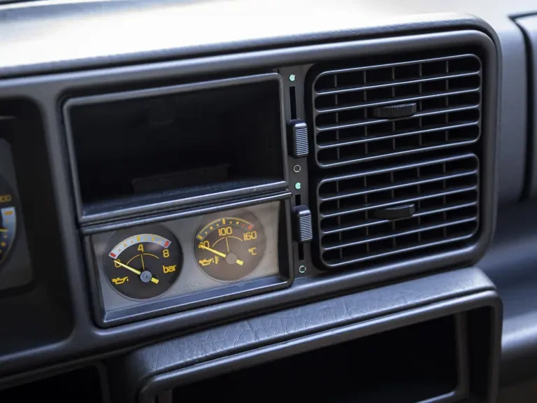 1993 Lancia Delta 1st Gen - Image 18 of 31