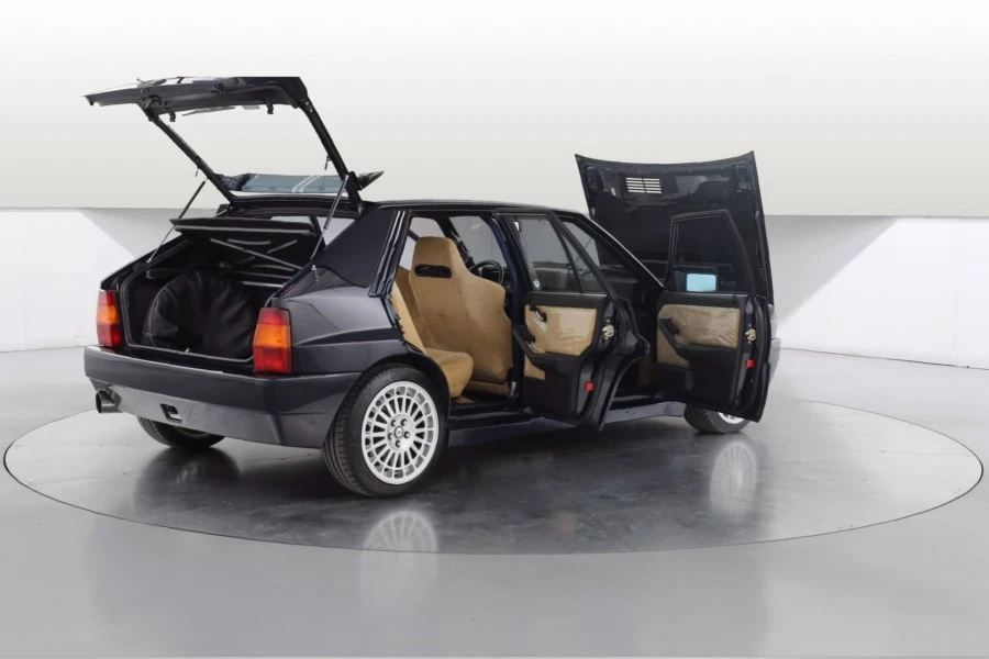1993 Lancia Delta 1st Gen - Image 20 of 31
