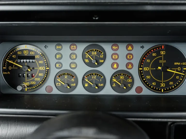 1993 Lancia Delta 1st Gen - Image 13 of 31