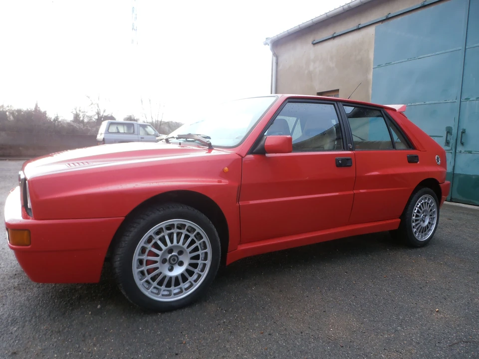 1993 Lancia Delta 1st Gen - Image 9 of 10