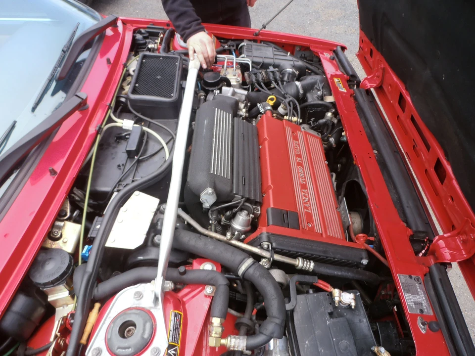 1993 Lancia Delta 1st Gen - Image 7 of 10