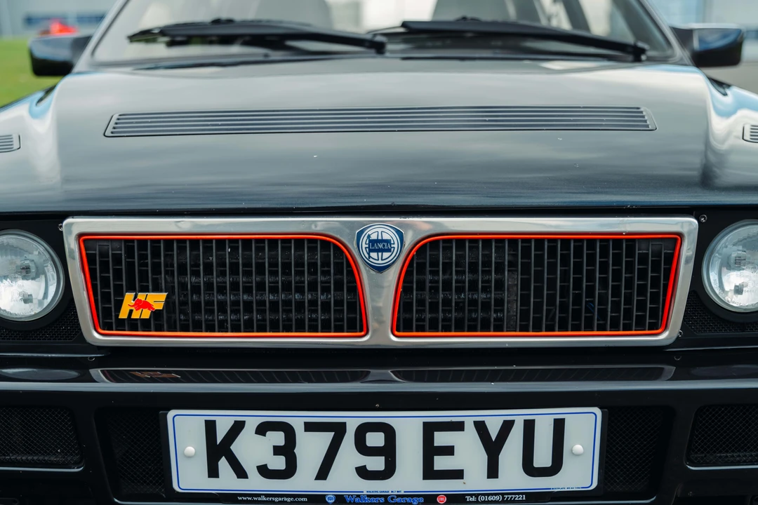 1993 Lancia Delta 1st Gen - Image 12 of 31