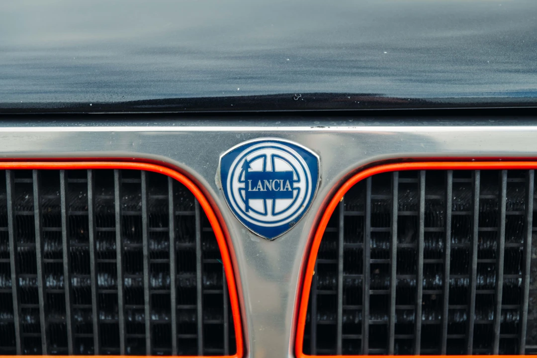 1993 Lancia Delta 1st Gen - Image 13 of 31