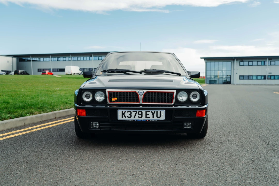 1993 Lancia Delta 1st Gen - Image 2 of 31