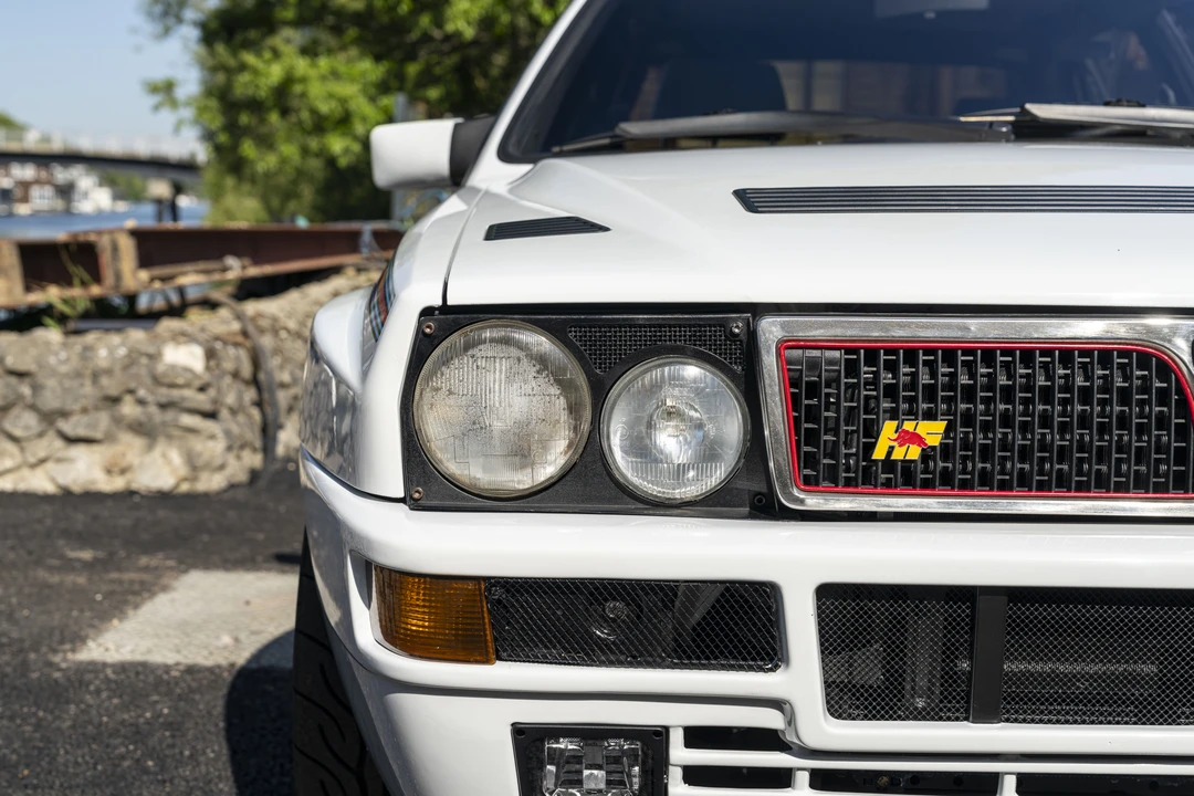 1993 Lancia Delta 1st Gen - Image 13 of 31