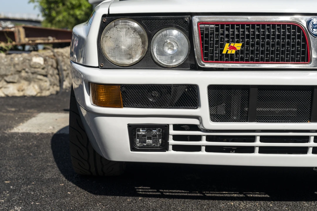 1993 Lancia Delta 1st Gen - Image 14 of 31