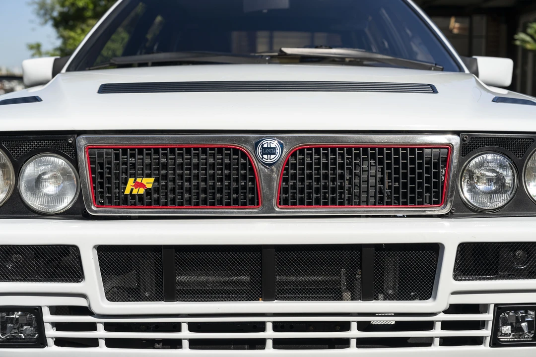 1993 Lancia Delta 1st Gen - Image 15 of 31