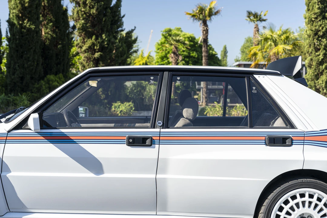 1993 Lancia Delta 1st Gen - Image 30 of 31