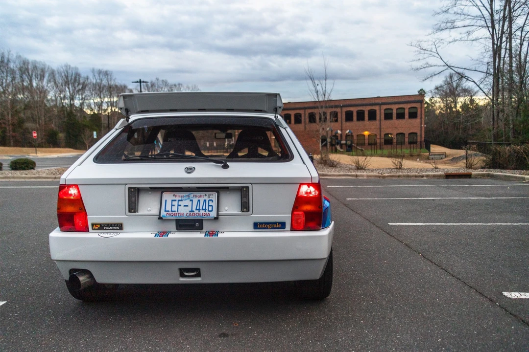 1993 Lancia Delta 1st Gen - Image 14 of 31