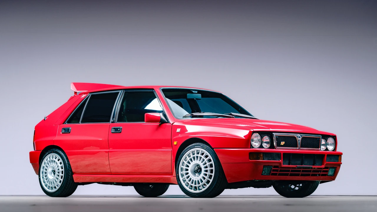 1993 Lancia Delta 2nd Gen - Image 14 of 31