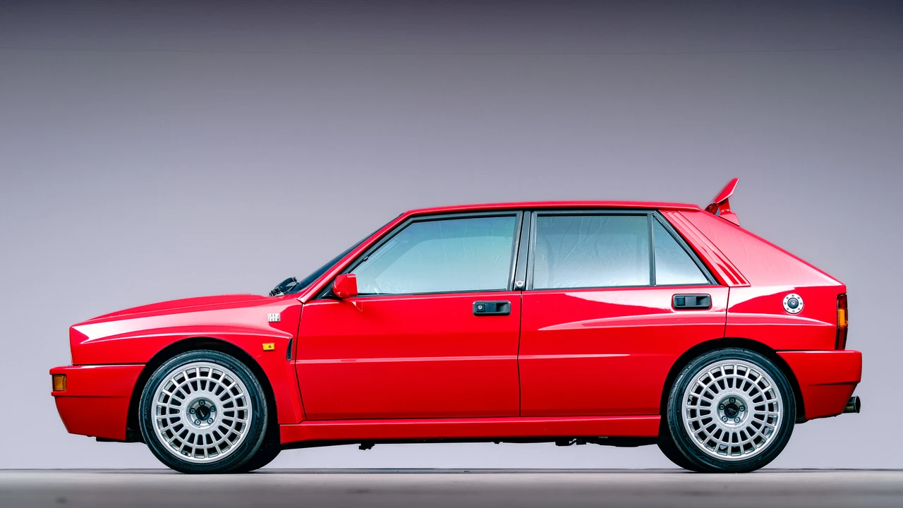 1993 Lancia Delta 2nd Gen - Image 16 of 31