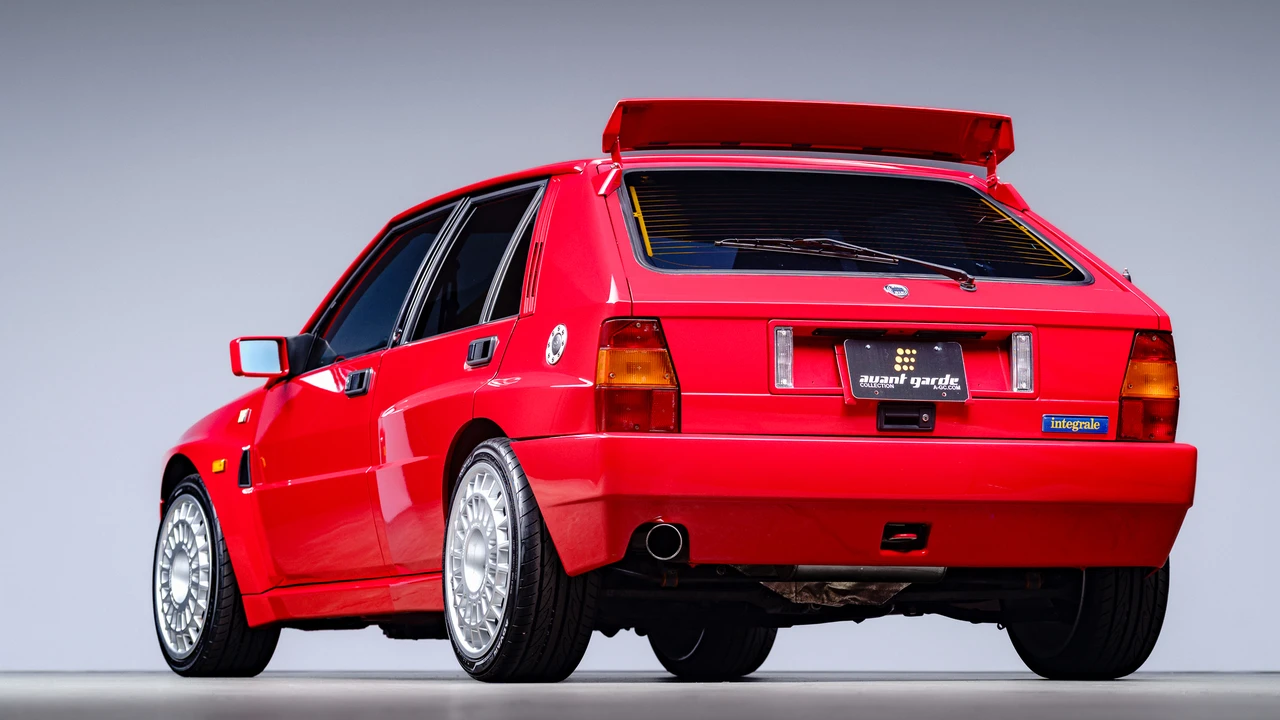 1993 Lancia Delta 2nd Gen - Image 18 of 31