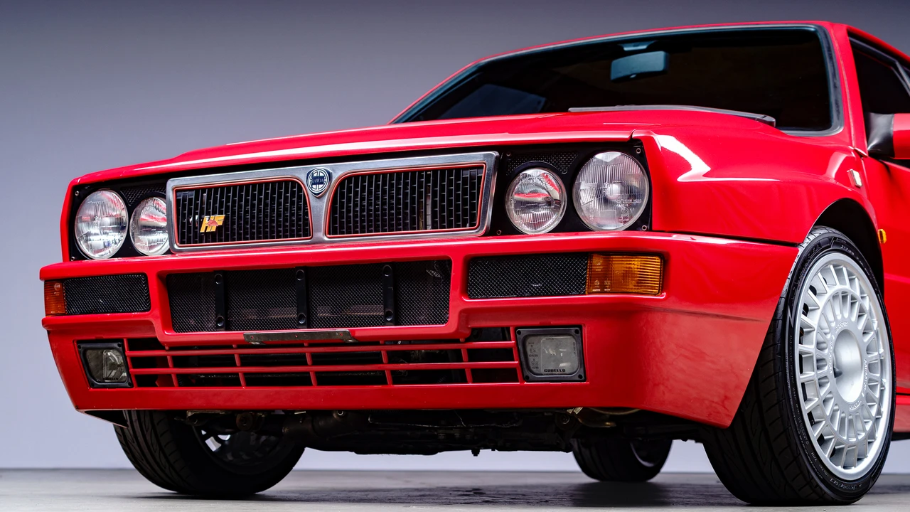 1993 Lancia Delta 2nd Gen - Image 28 of 31