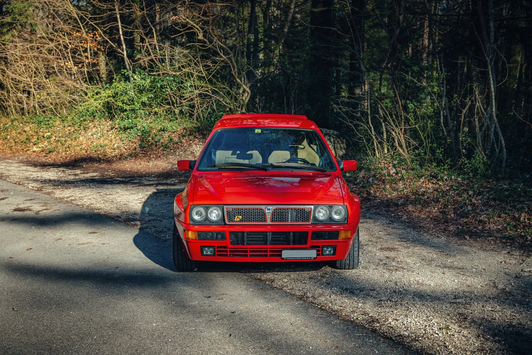 1993 Lancia Delta 1st Gen - Image 2 of 20