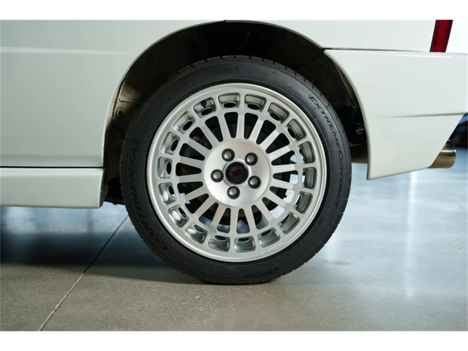1993 Lancia Delta 1st Gen - Image 11 of 31