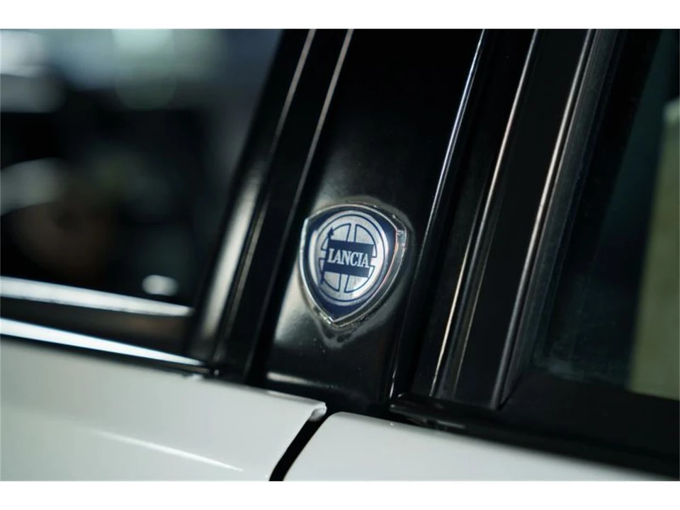 1993 Lancia Delta 1st Gen - Image 28 of 31