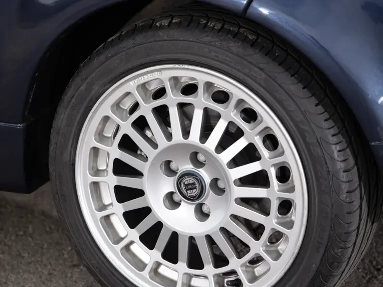 1993 Lancia Delta 1st Gen - Image 10 of 31