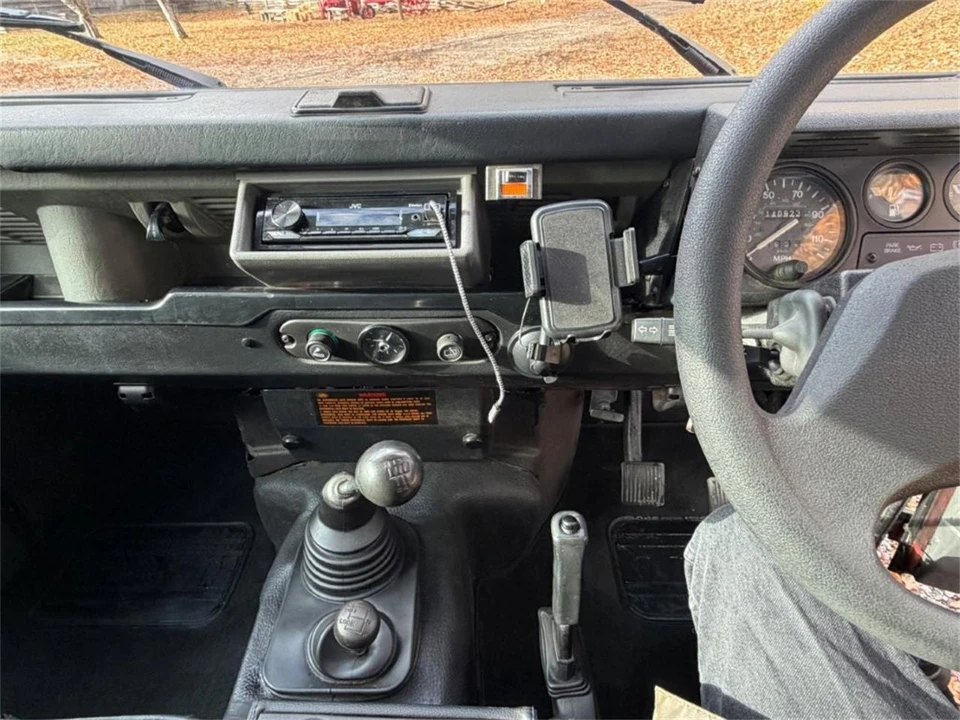 1993 Land Rover Defender - Image 10 of 19